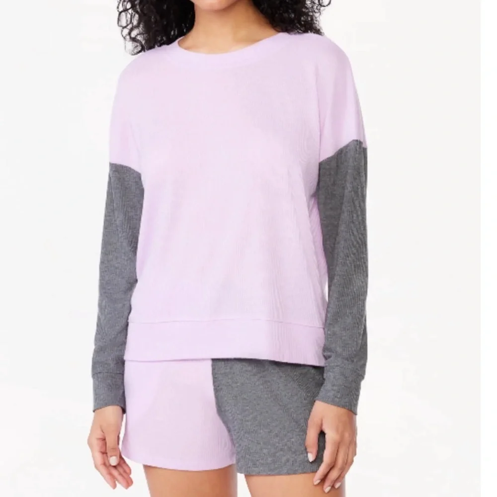Lilac and Gray Colorblock Lounge Set x